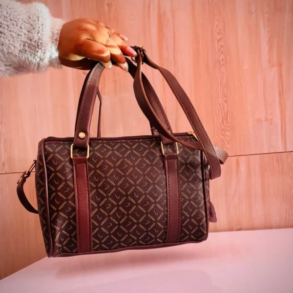 Elegant Brown Carry-On Duffle Bag 3 - Day Dream Bags Elegant Brown Carry-On Duffle Bag - Day Dream Bags